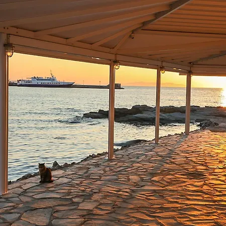 To Kamnaki - Beachfront In * Mykonos Town
