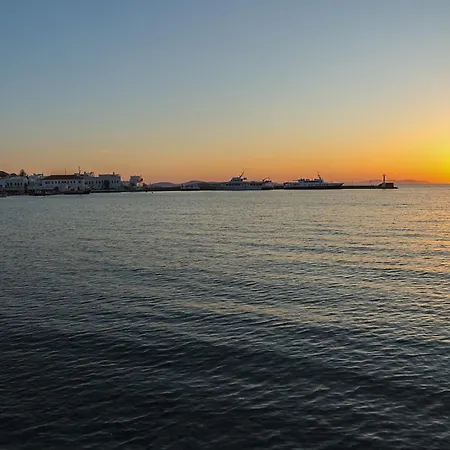 Appartement To Kamnaki - Beachfront In Mykonos Town