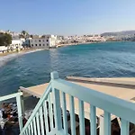 To Kamnaki - Beachfront In 아파트