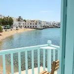 Apartament To Kamnaki - Beachfront In