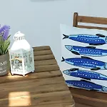 To Kamnaki - Beachfront In Apartament *