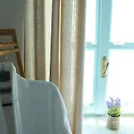 To Kamnaki - Beachfront In Apartmán *